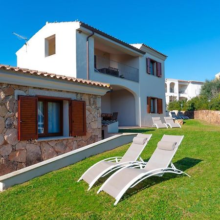 Residence Sardegnasummer Li Mori Будони Екстериор снимка
