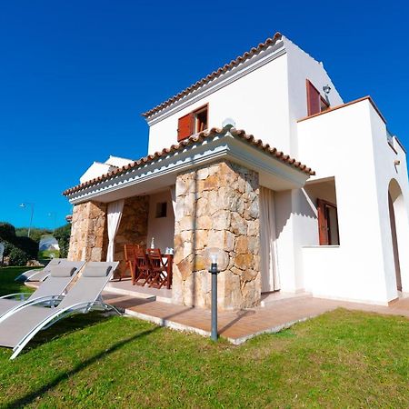 Residence Sardegnasummer Li Mori Будони Екстериор снимка