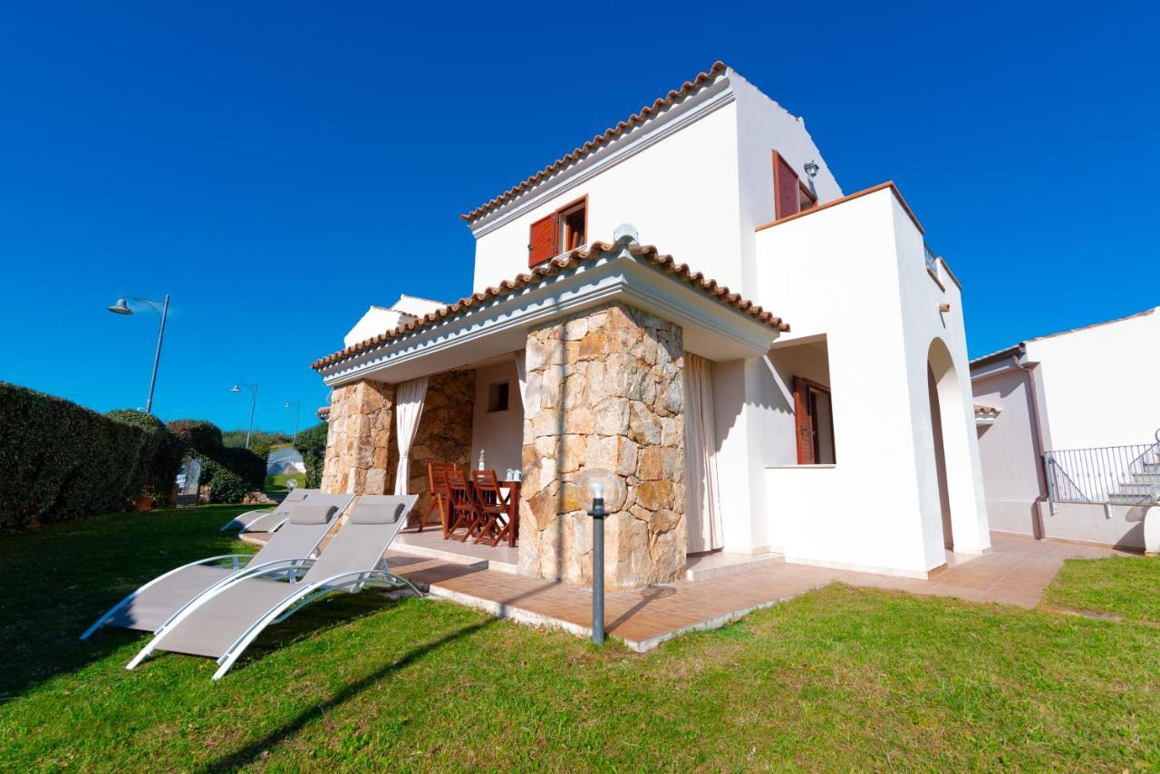 Residence Sardegnasummer Li Mori Будони Екстериор снимка