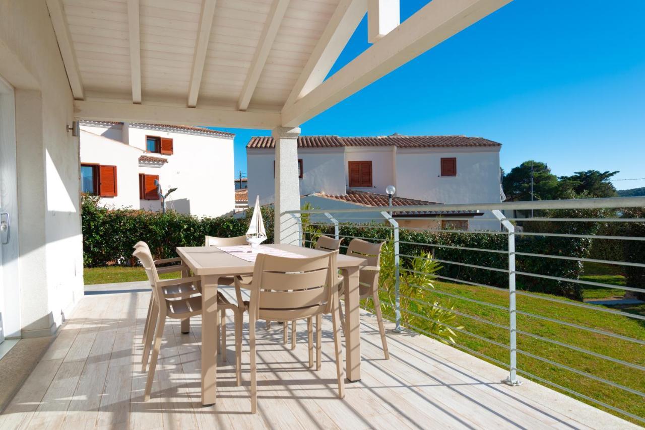 Residence Sardegnasummer Li Mori Будони Екстериор снимка