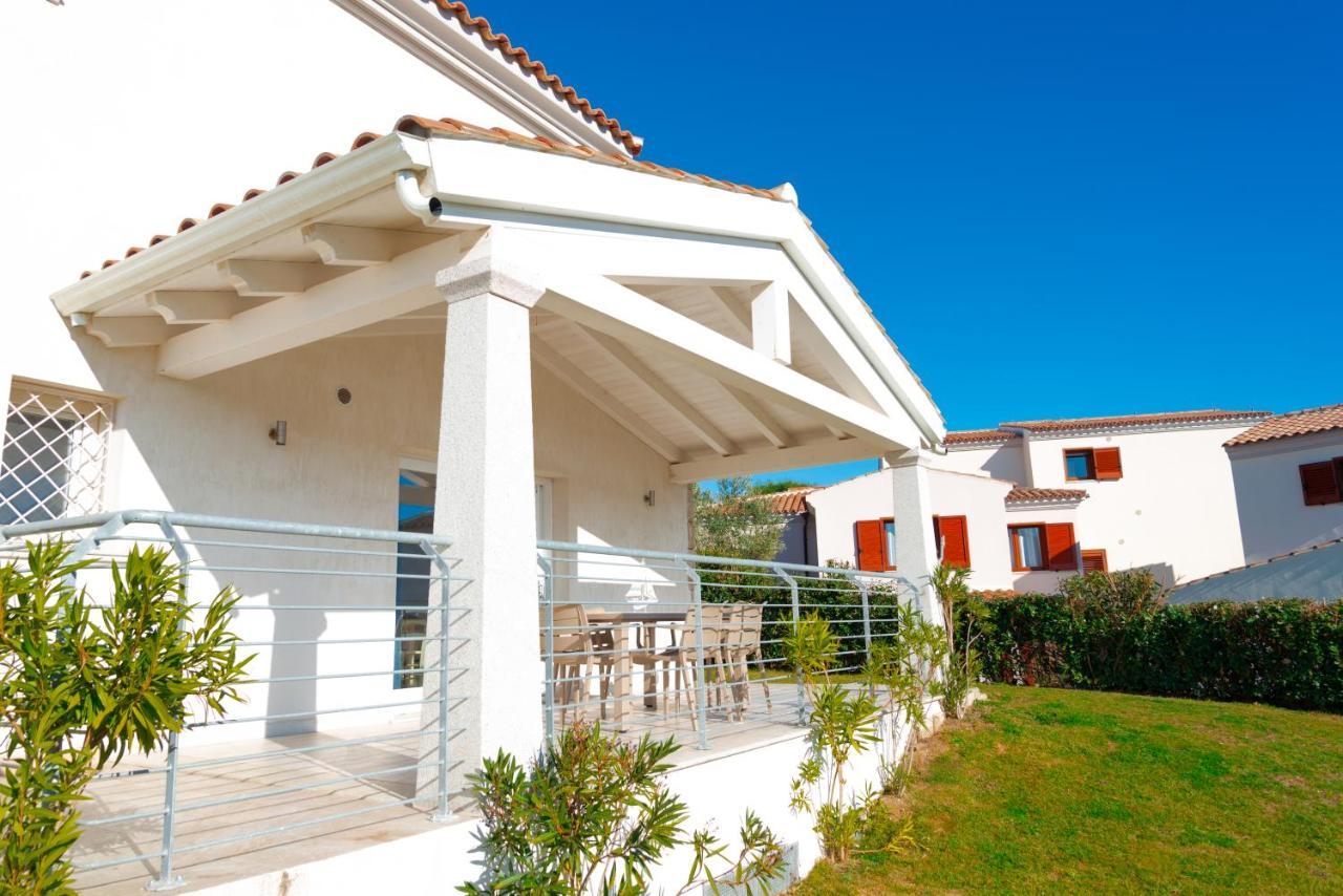 Residence Sardegnasummer Li Mori Будони Екстериор снимка