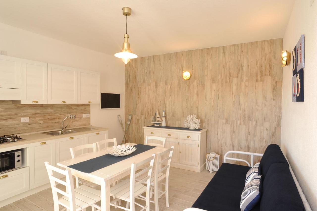 Residence Sardegnasummer Li Mori Будони Екстериор снимка